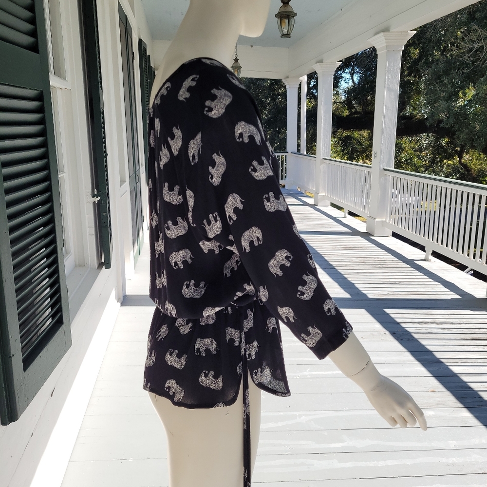 Elephant blouse from Modcloth - Picture 4 of 11